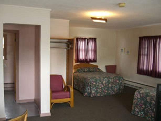 וודסטוק Stiles Motel Hill View חדר תמונה